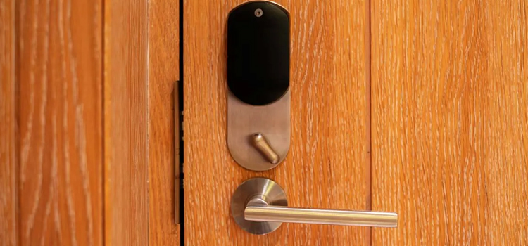Automatic Locking Door Knob Bell Gardens
