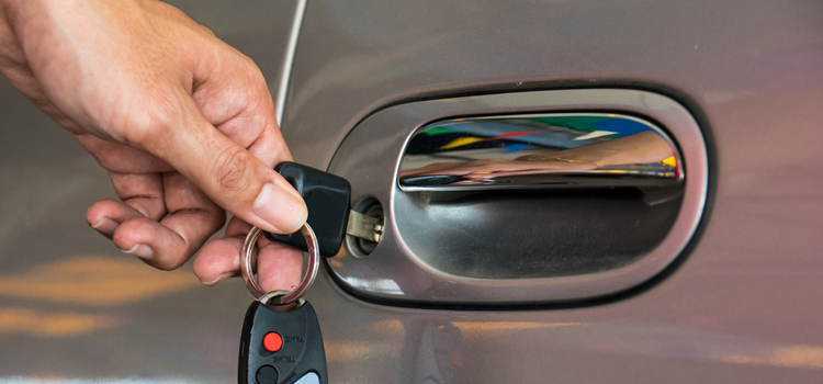 Car door lock repair in Bell Gardens